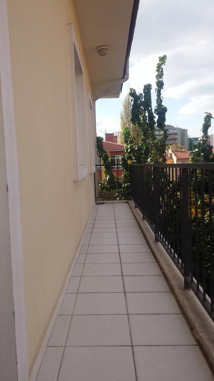 Palace Hostel Ankara Zewnętrze zdjęcie